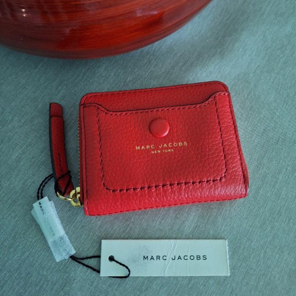 NWT Marc Jacobs Mini Leather Compact Wallet
